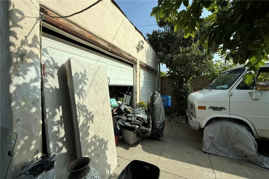 739 W 5th, Azusa, California 91702 home-pic-4